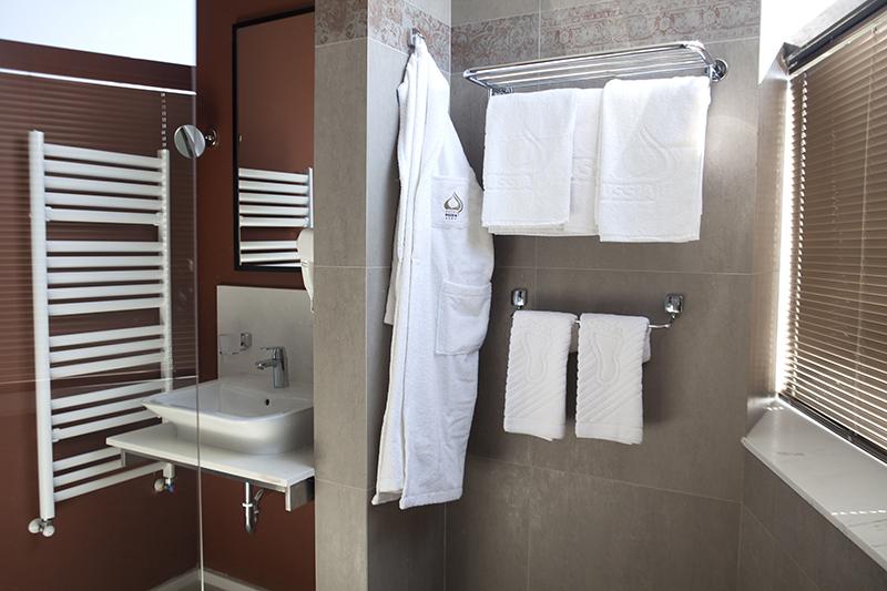 Hotel Russia Скопье Экстерьер фото